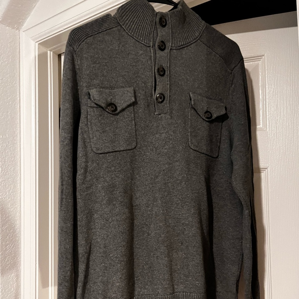Banana Republic grey sweater